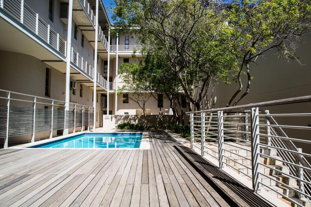 Luxurious Loft With Amazing View Of Table Mountain Apartment Кейптаун Екстериор снимка